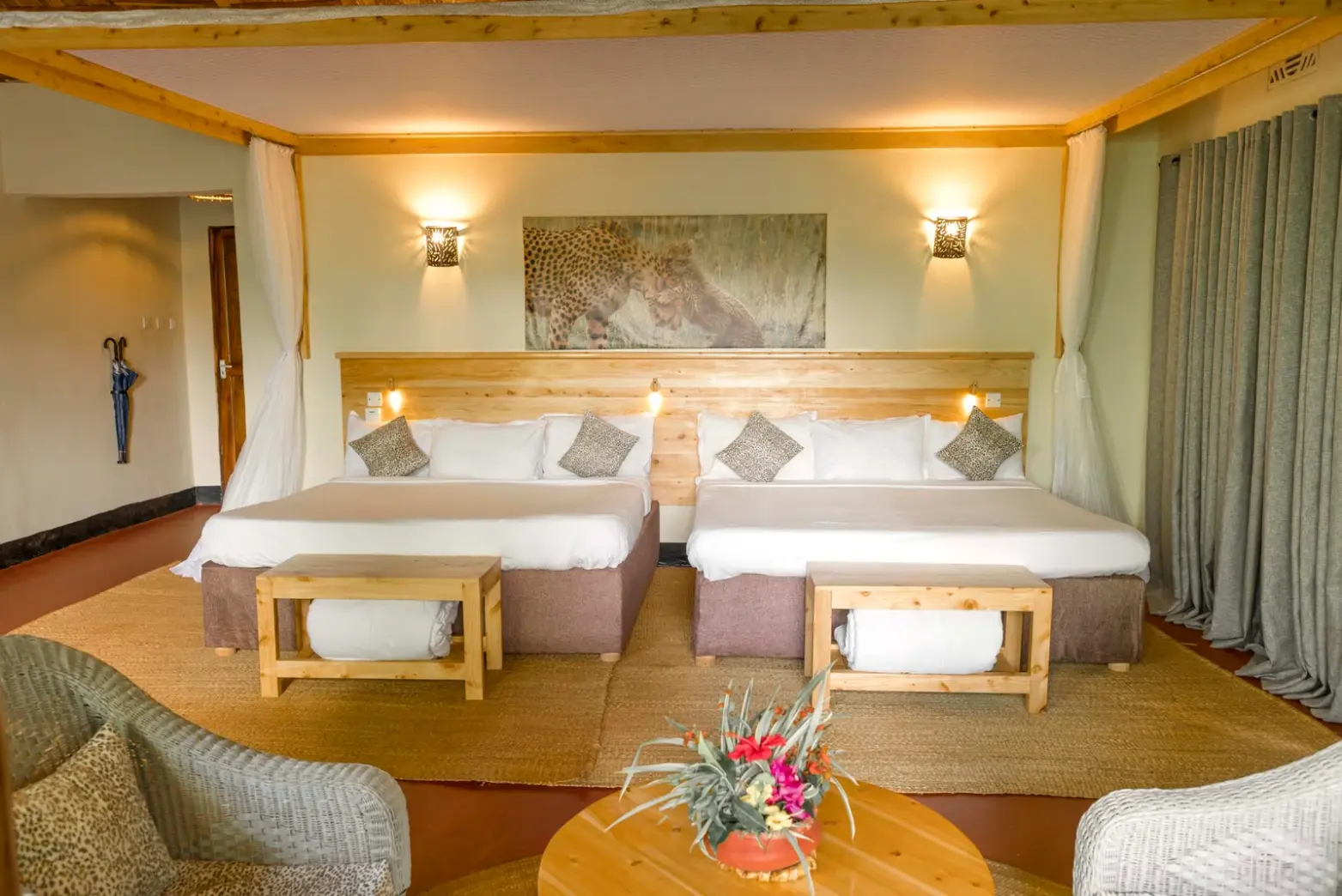 twin-Olea- Farm-Lodge-