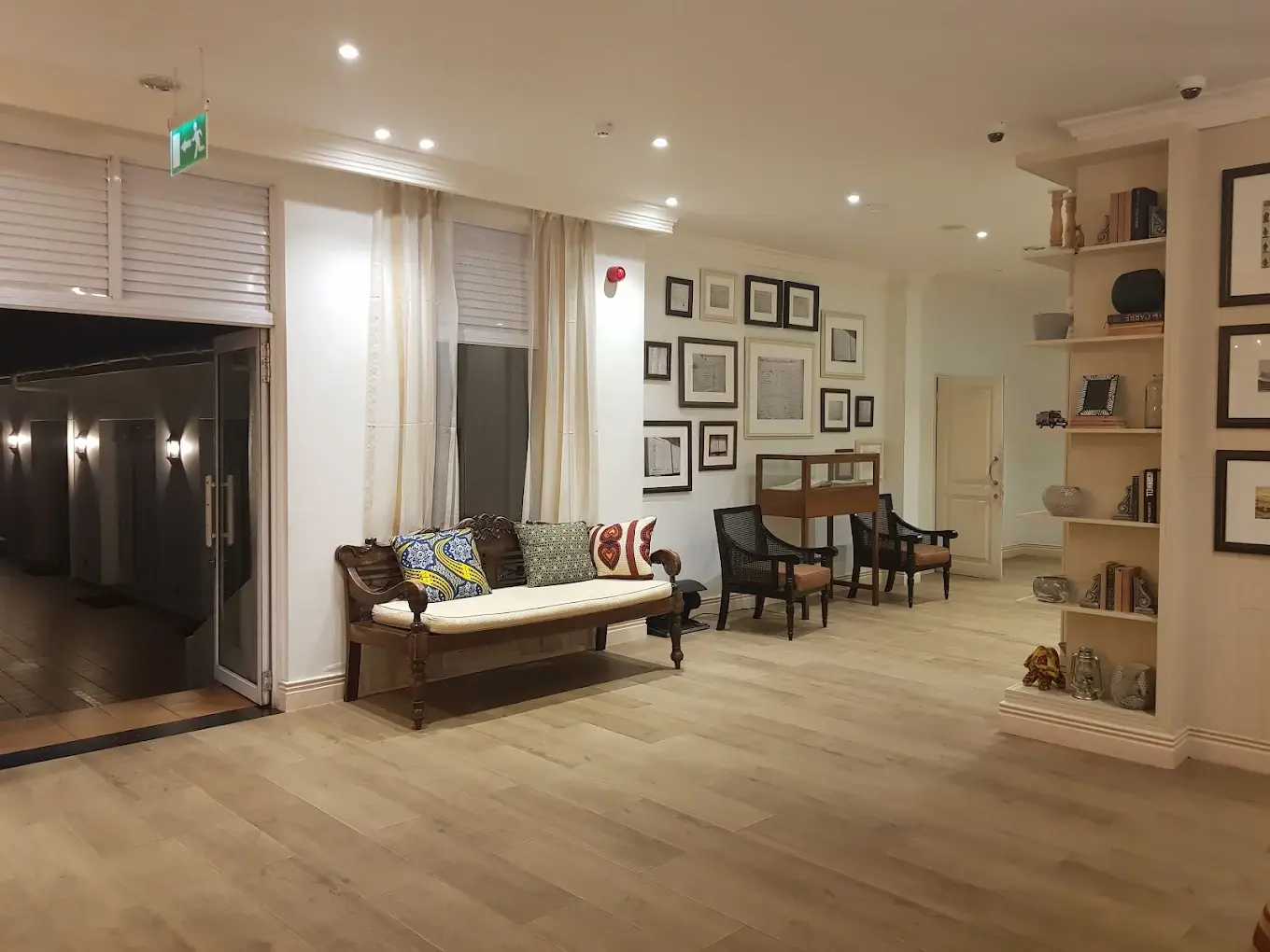 Four-Points-by-Sheraton-Arusha-sitting-area