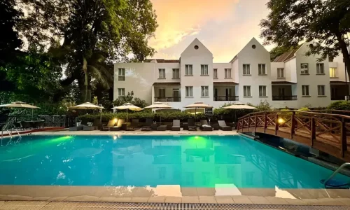 Four-Points-by-Sheraton-Arusha-swimming-pool