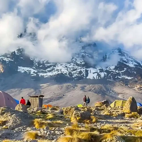 camping-at-machame-camp