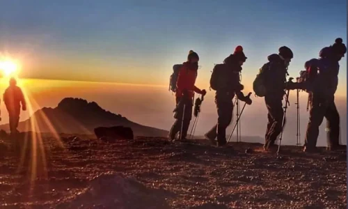kilimanjaro-sunlight-breaking-clouds