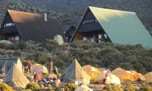 mandara-huts-view