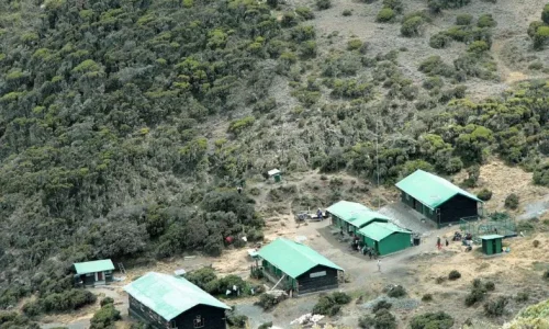 miriakamba-hut-meru-aerial-view