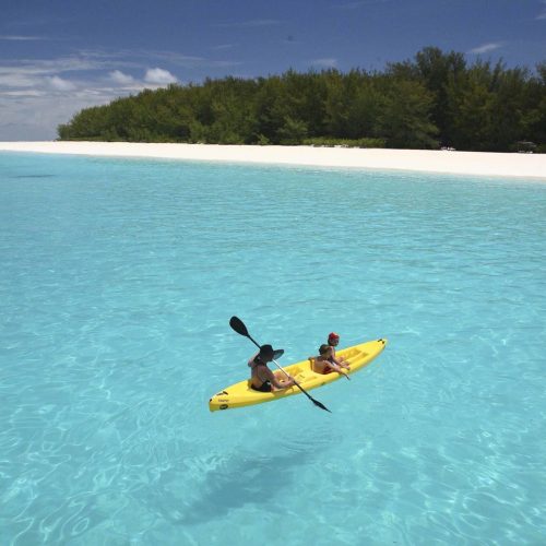 mnemba-island-sea-kayaking