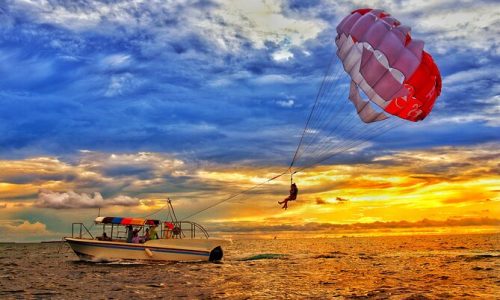 parasailing-zanzibar
