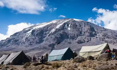shira-cave-camp-trekking