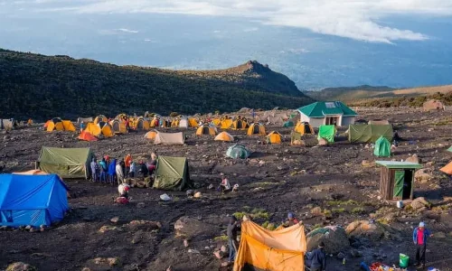 trekkers_at_barranco_camps